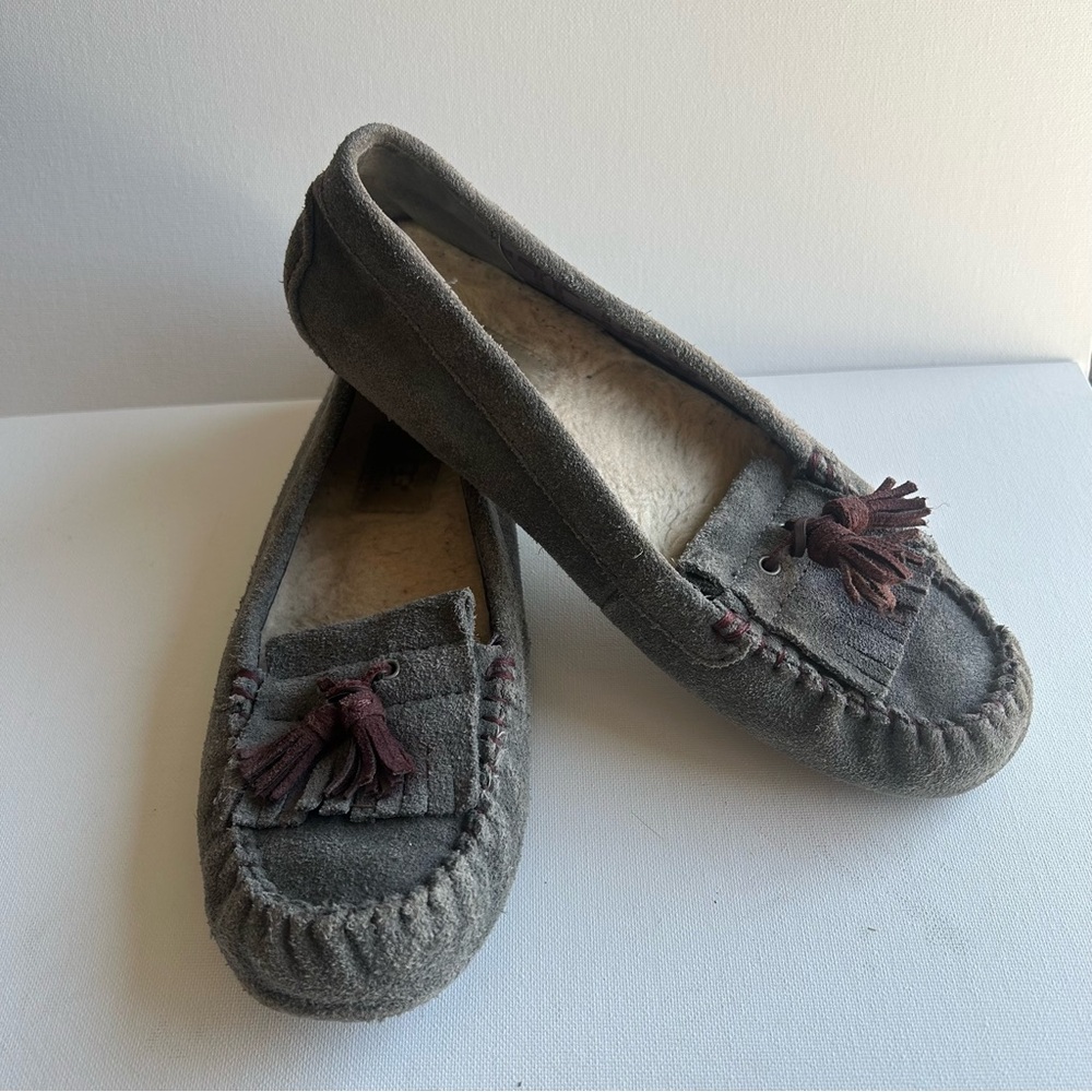 Ugg Wool Sheepskin Lizzy Moccasin Slippers Slip On House Shoe Gray Women's Sz 8